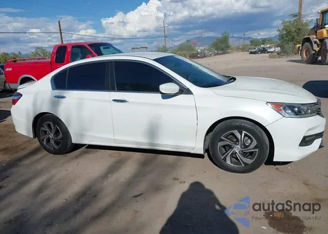 2017 Honda Accord Lx из США, поврежденный, VIN 1HGCR2F37HA164904